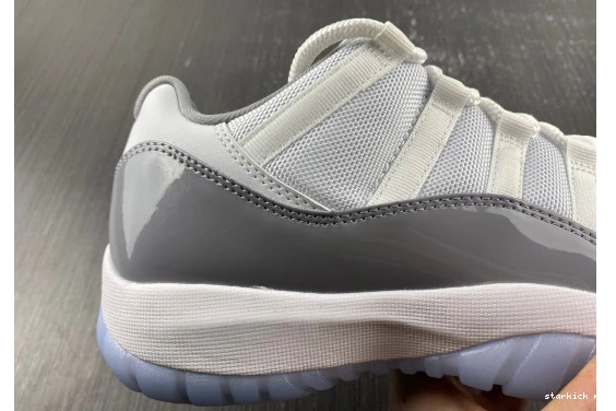   AV2187-140  AV2187-140 Jordan   11 Cement Retro Grey 0428